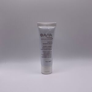 AVYA Honey & Amber Honey Deep Cleansing Exfoliating Scrub
